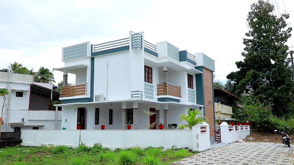Aranmula Villa | Pullad