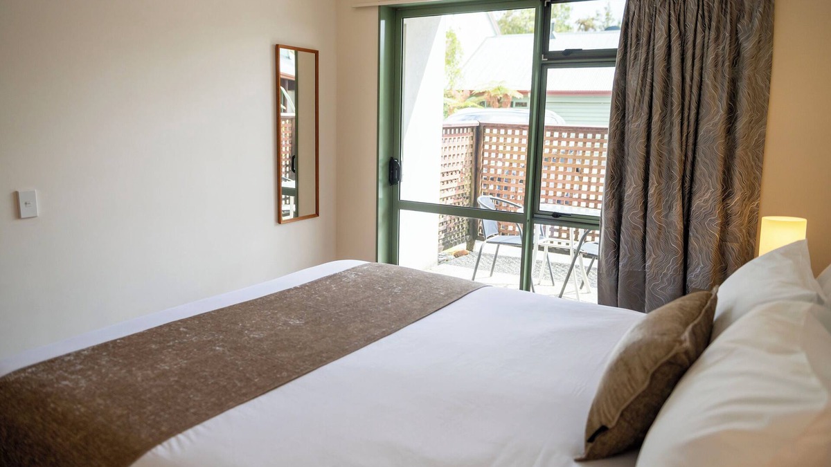 Franz Josef Glacier Apartment | Punga Grove