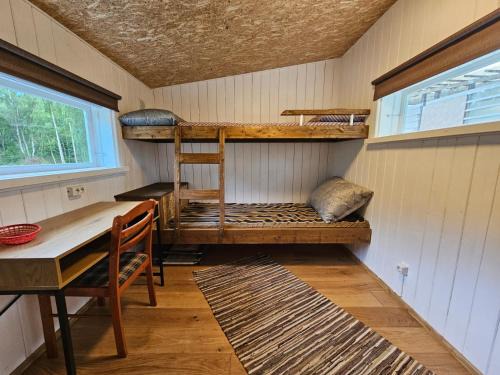 Elva Other | Purde Camp Cabin