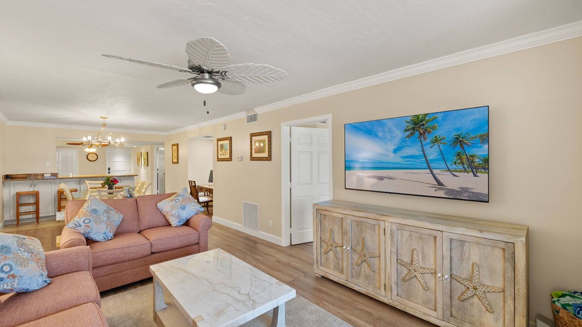 Sanibel Condo | Pure Coastal Luxury: Beachfront Condo, Private sundeck Deck & Breathtaking views