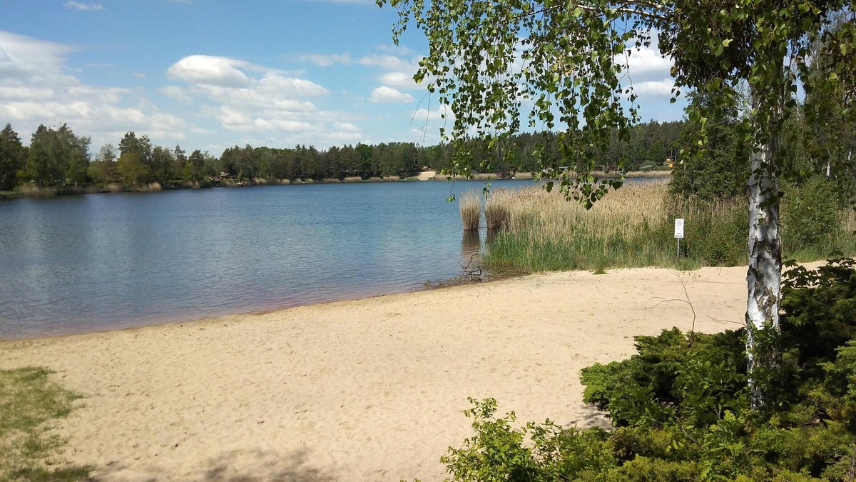 Mohlau Apartment | Pure vacation in our "See-Ferienwohnung 4" directly at the Möhlauer See. Our largest apartment has approx. 85 square meters of living space