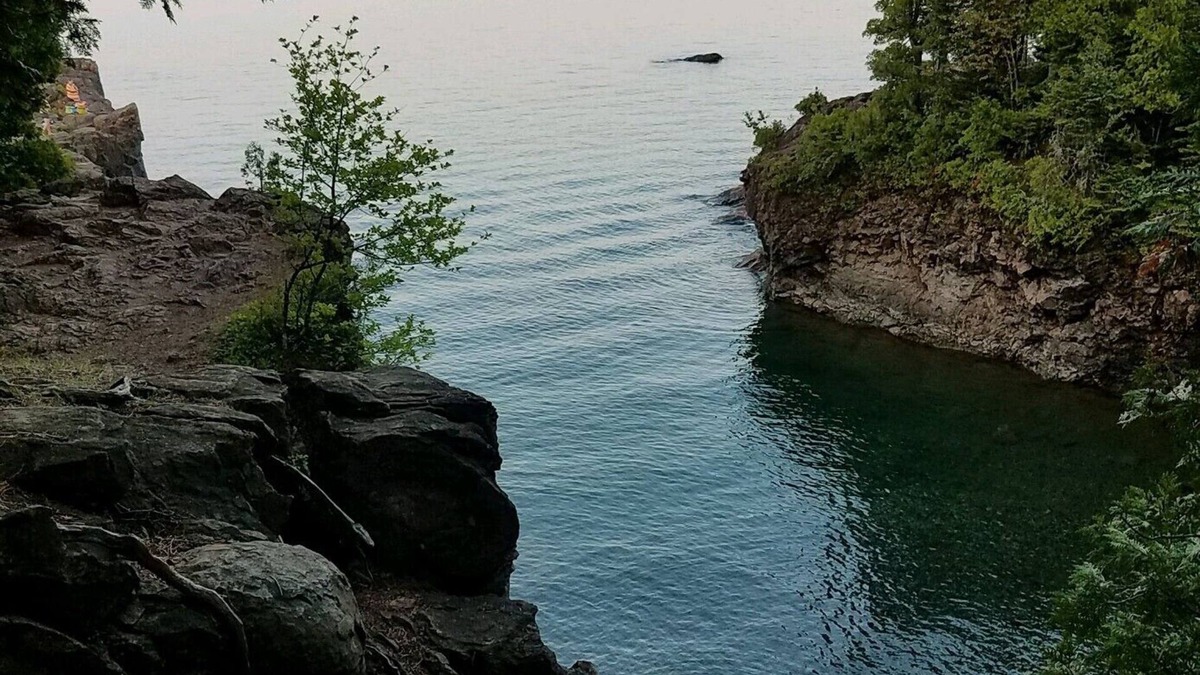 Gwinn House | PURE MICHIGAN! BEAUTIFUL ,RELAXING, LAKE FRONT, BOATING, FISHING, KAYAKING, ATV