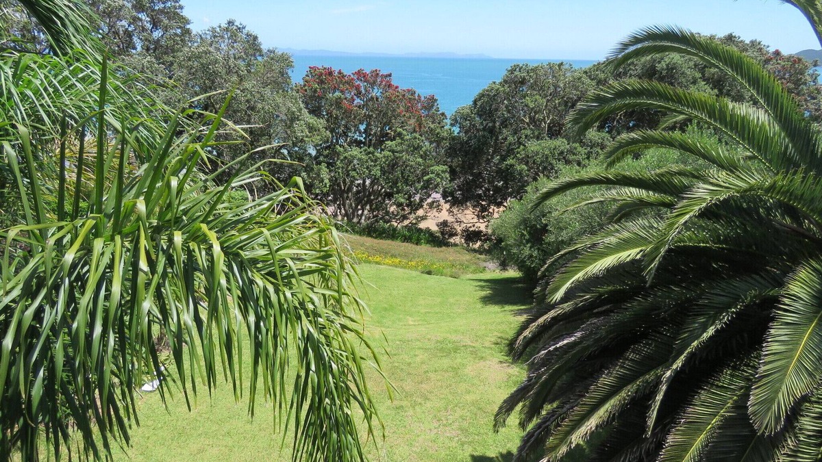 Mangonui House | Pure New Zealand Pure Beachfront