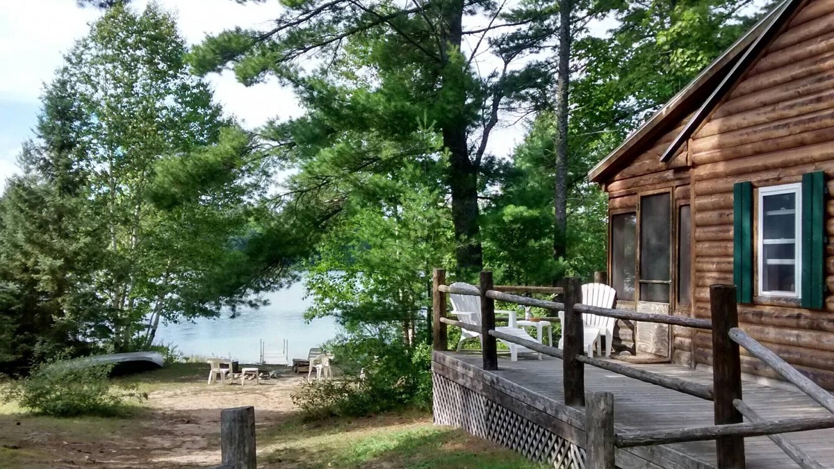 Little Lake Cabin | Pure UP! Secluded Lakefront Natural Retreat Centered near most attractions.