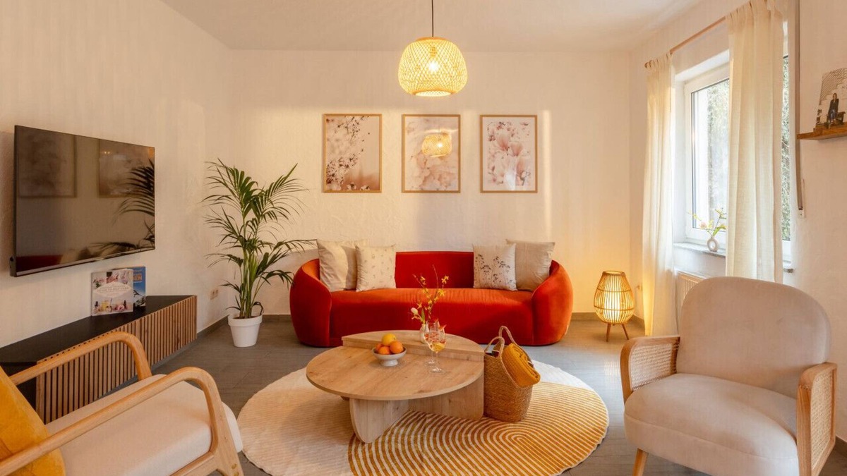 Gerolstein Apartment | Pure Zen Suite|Eifelsteig|Sauna|BBQ|Garage