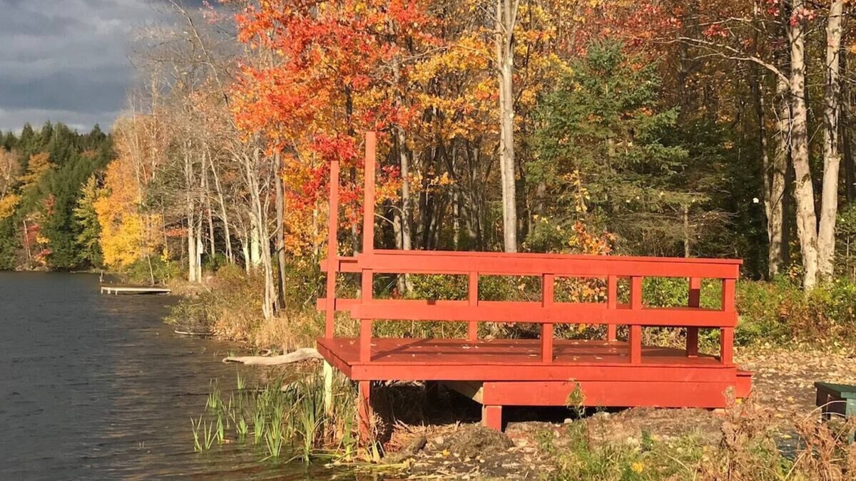 Town of Smyrna Cottage | Pvt Lake.Fish, Swim and Kayak (surrounded by nature)