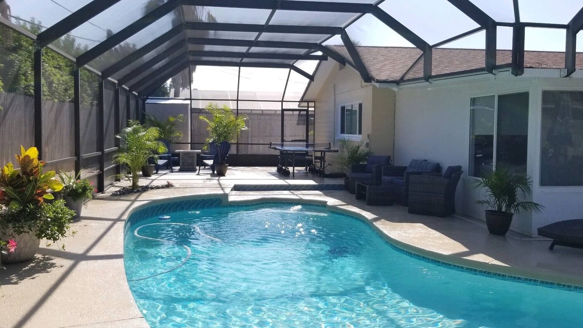 Ormond Shores Estates House | PVT Oasis HTD Pool Home Beach/River/games/bikes/pad board/fireplace/ping pong