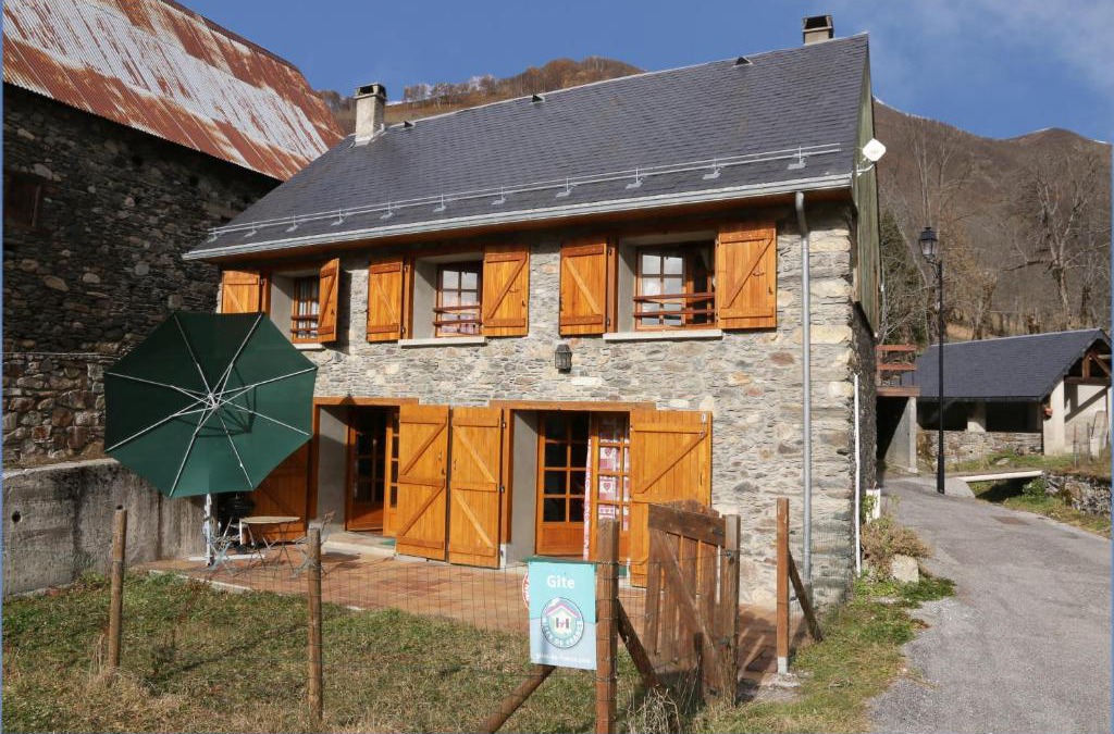 Mayregne House | Pyrenees Stone Mountain House