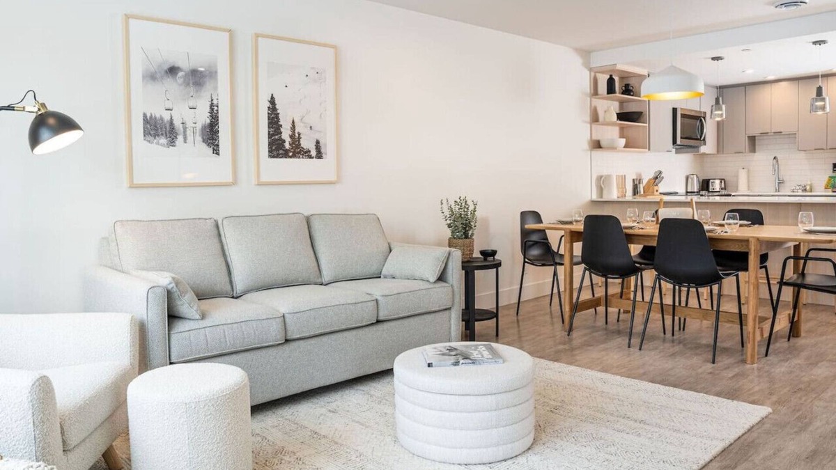 Revelstoke Condo | Q's Hideaway in Mackenzie Village, Revelstoke