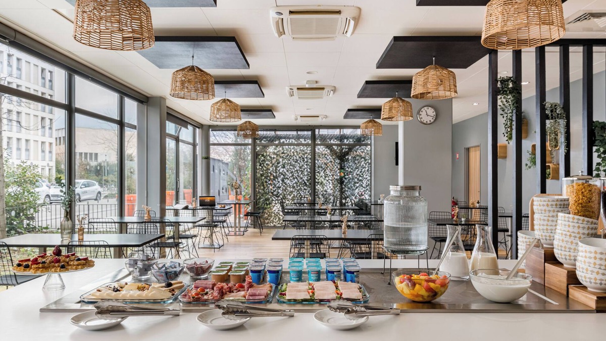 Yves Farge - Le Fleuve House | Q7 Lodge Lyon 7