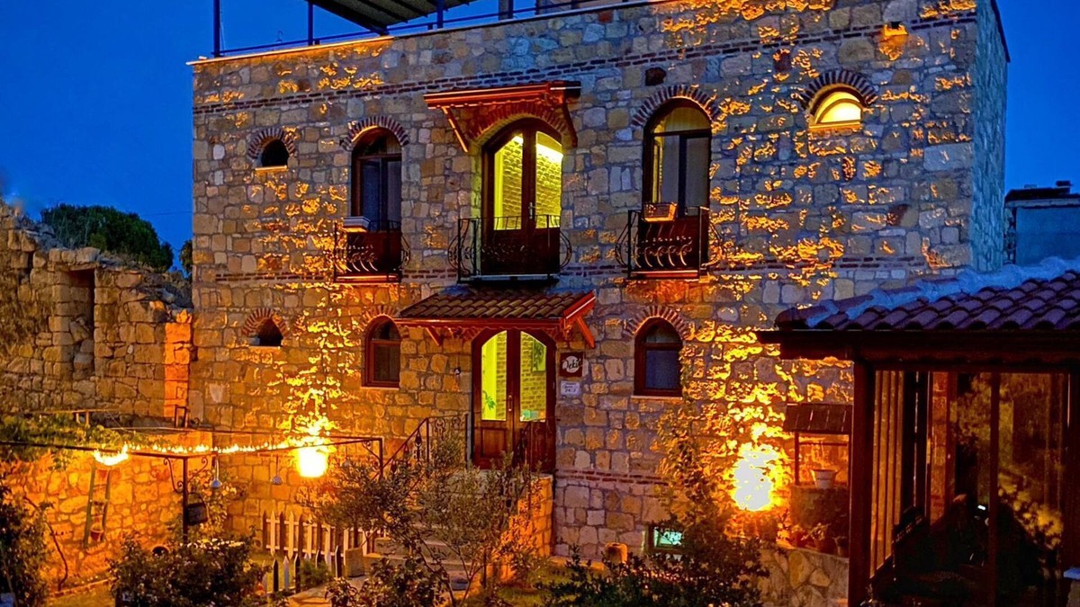 Ayvacik Hotel | Qekik Kazdağları