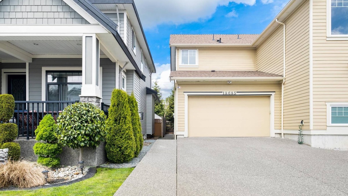 Willoughby House | Quaint 2 Bedrooms and Sofa Bed Suite