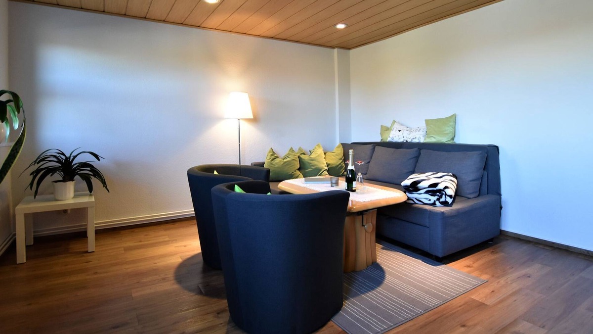 Grevesmuehlen Apartment | Quaint Apartment in Grevesmühlen near Lake
