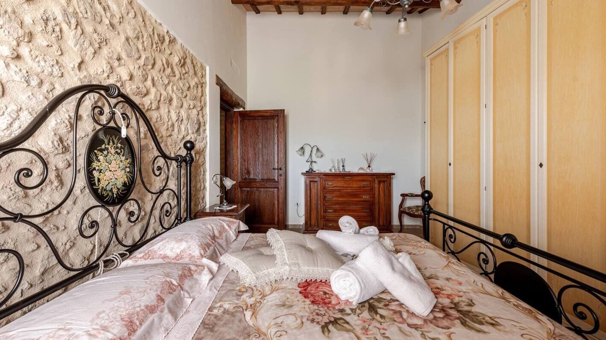 Campello sul Clitunno Apartment | Quaint apartment with WiFi in charming Umbria