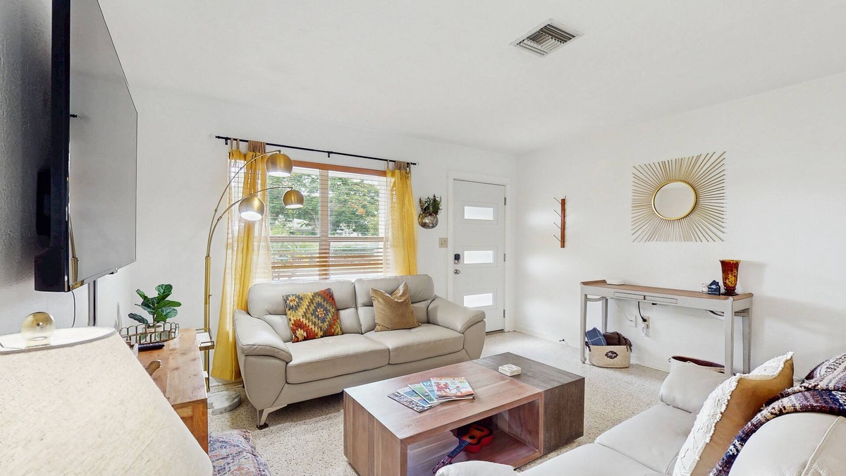 River District House | Quaint bungalow with unique swim spa w/hot tub, outdoor shower & enclosed yard