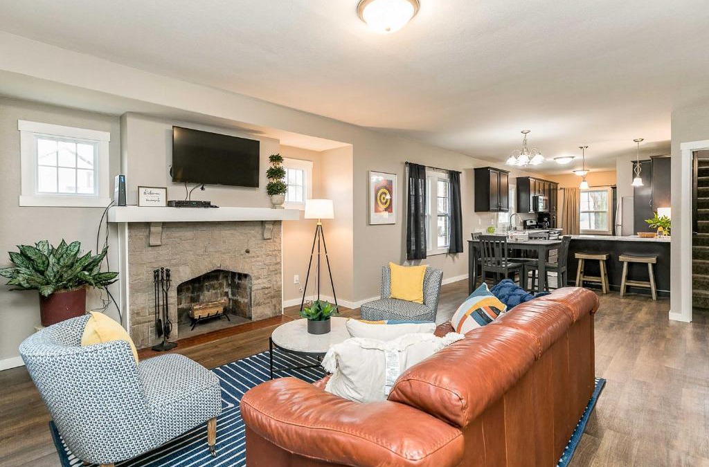 Southwest Area House | Quaint Cedar Rapids Home - 1 5 Mi to Downtown