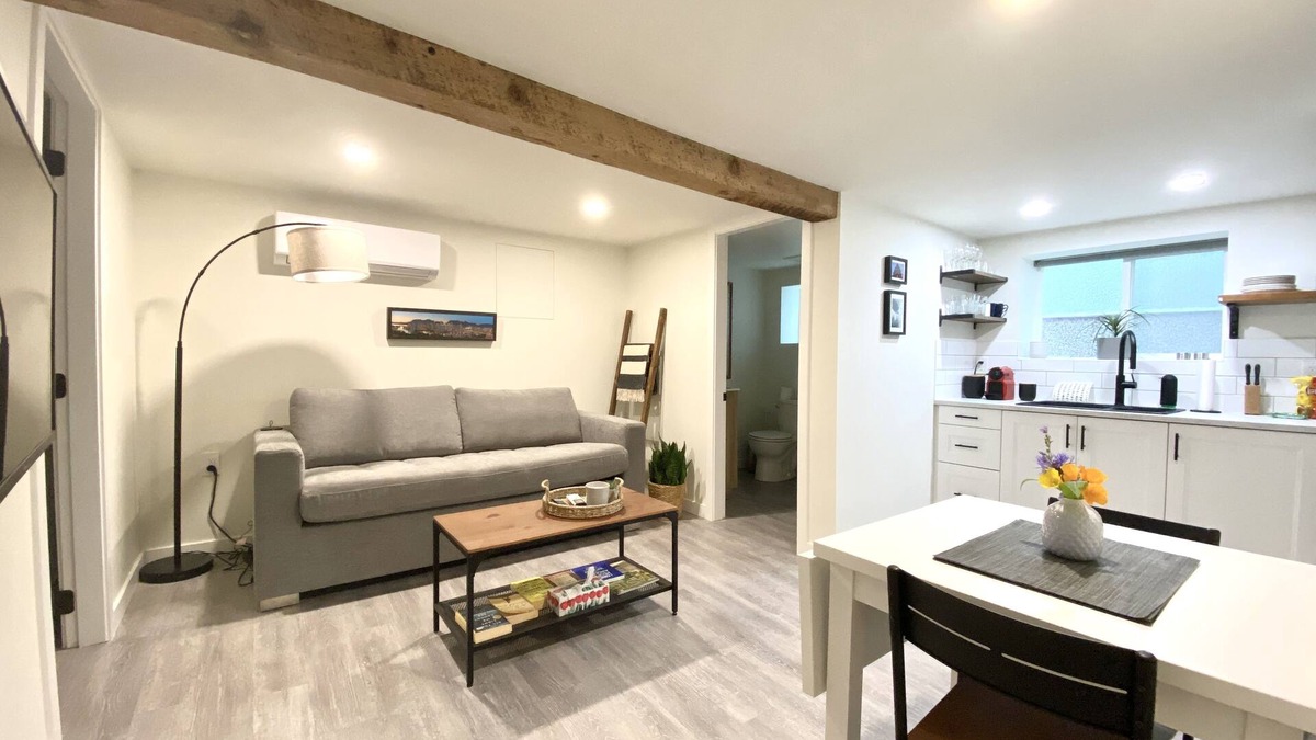 Kensington-Cedar Cottage House | Quaint, Clean and Modern Home