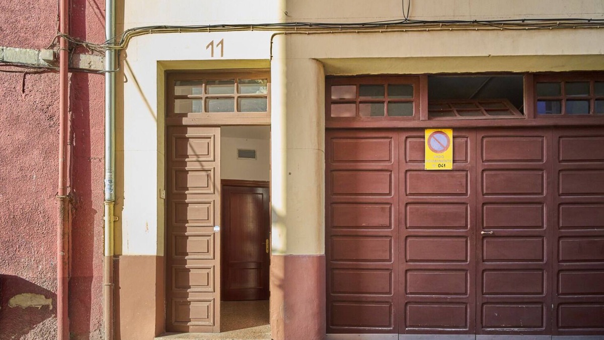 Pravia House | Quaint downtown house in charming Pravia