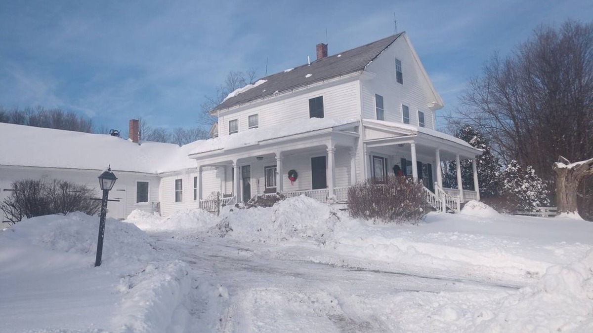 Rutland Other | Quaint farmhouse with Killington views in Rutland