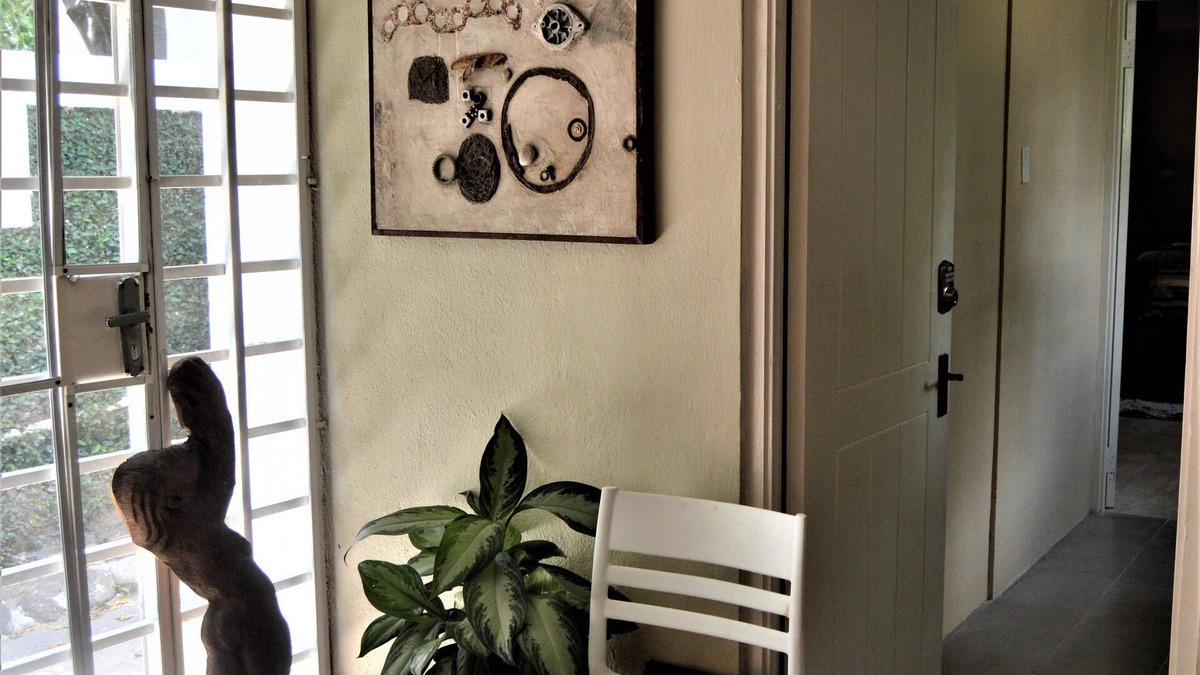 Barbican Apartment | Quaint Guest Flat in Kgn 6, 1bed/1bath