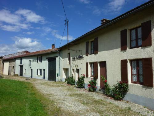 Barricourt House | Quaint Holiday Home in Tailly