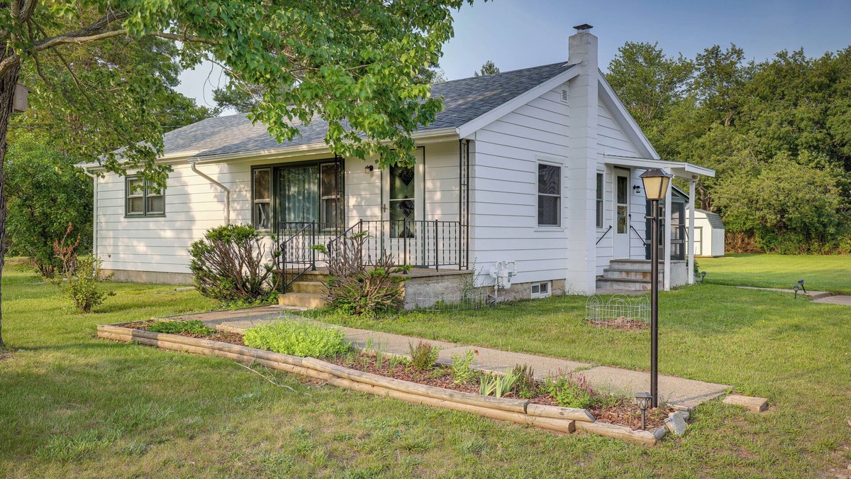 Big Flats Airport House | Quaint Horseheads Home ~ 9 Mi to Elmira College