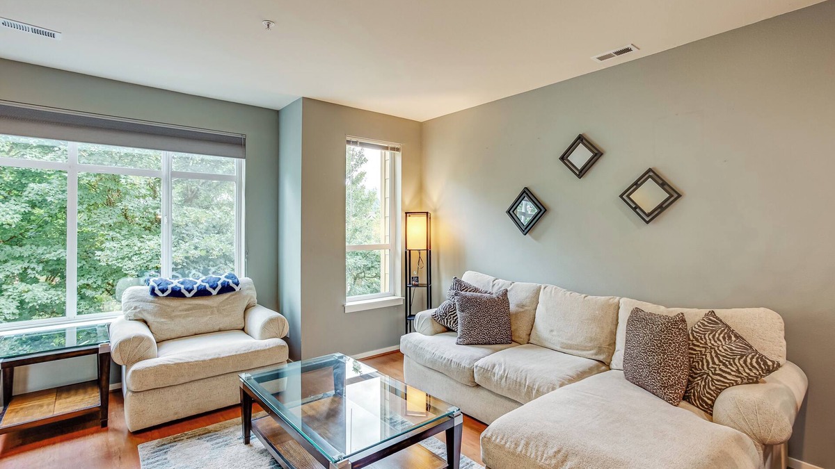 Issaquah House | Quaint Issaquah Home - Walk to Shops & Dining