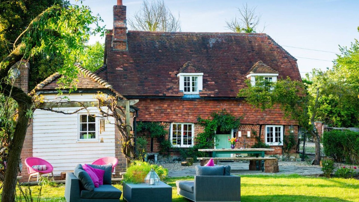 Five Oak Green Cottage | Quaint Kent Countryside Retreat - cottage, log fires, hot tubs & unique rooms