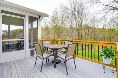 Gill House | Quaint Massachusetts Home with Yard and Grill!