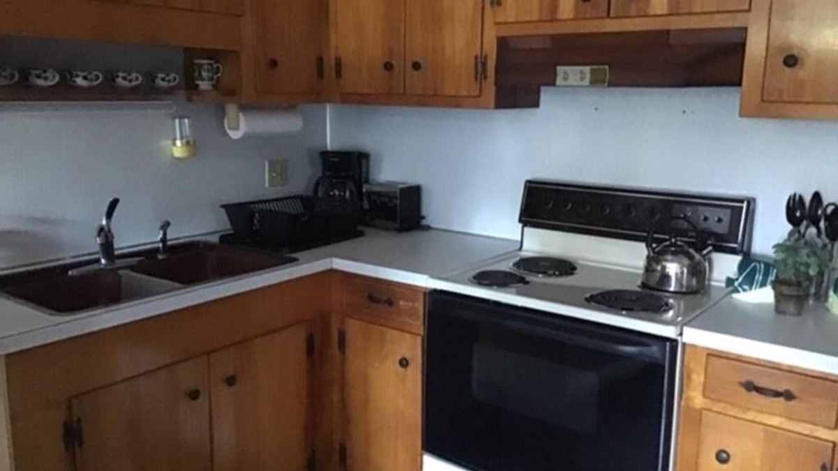 Barnegat Light Apartment | Quaint Ocean Front Duplex!