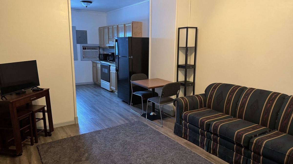 Fennimore Apartment | Quaint & Quiet 2 bed 1 bath