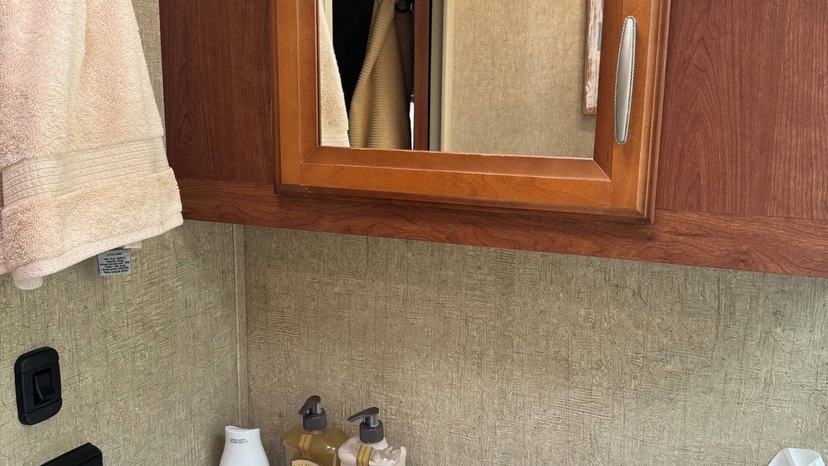 Laurel Lakes House | Quaint RV with AC in charming Pineville-nA Primitive and Off Grid Campsite