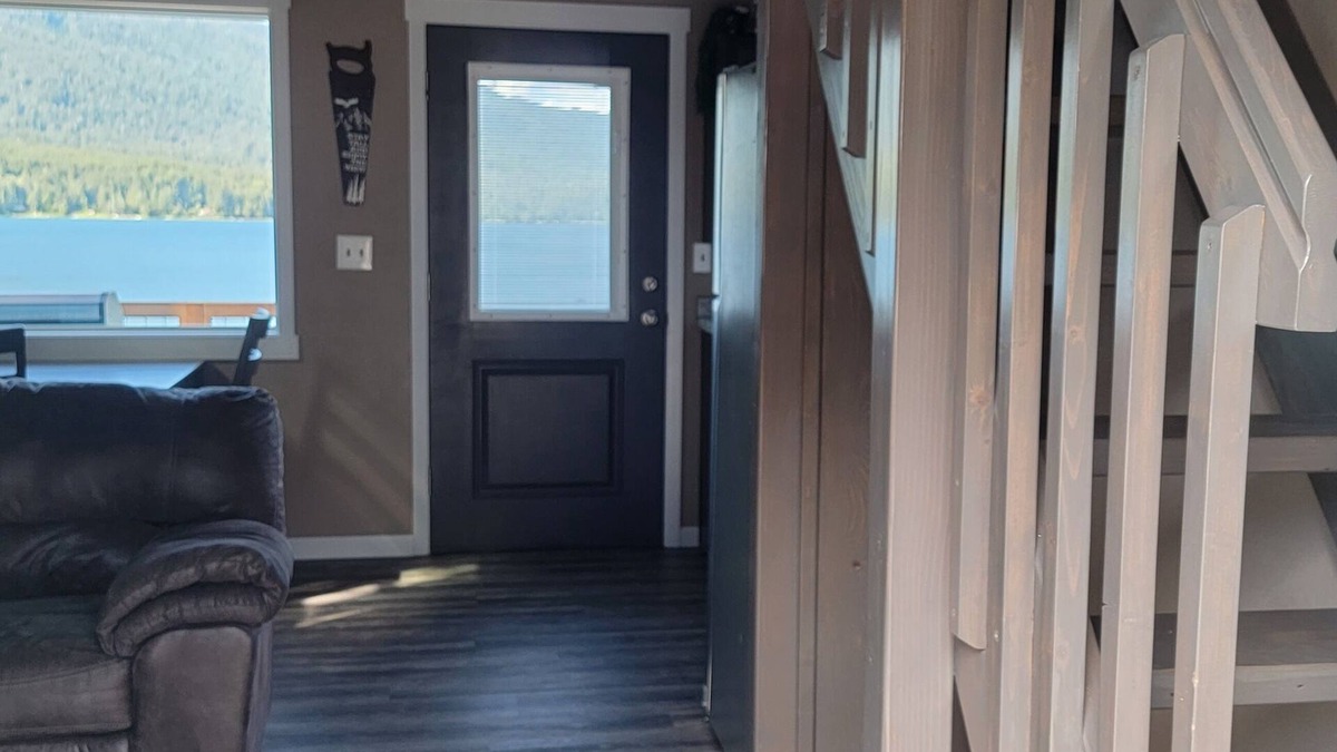 Amanda Park Cabin | Quaint, two bedroom cabin, On Lake Quinault."