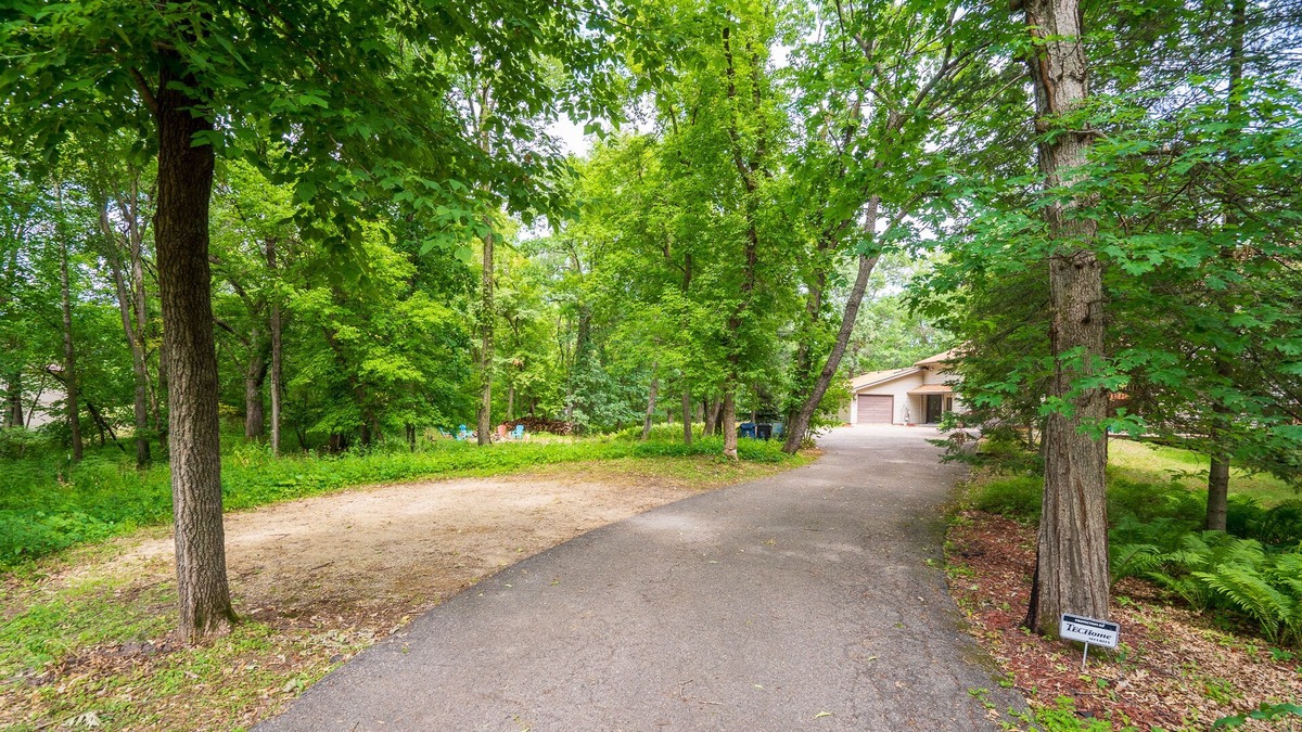 Webster House | Quaint Urban Cottage/Guest House on 3 acre wooded lot over looking a pond.
