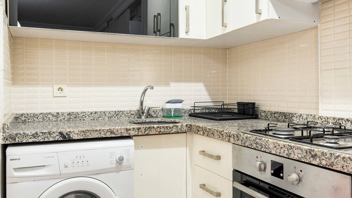 Celiktepe Mahallesi House | Quality & Cozy Central Apartment “Whole Place” with Delightful AC