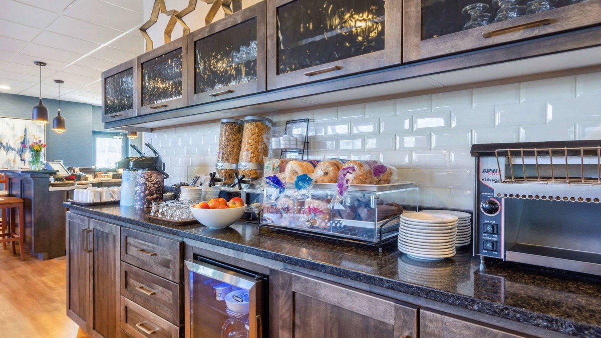 Clarenville Hotel | Quality Hotel