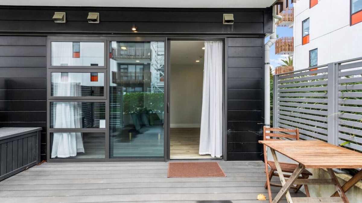 Albany Apartment | Quality in Heart of Albany | Wi-Fi | Free Parking