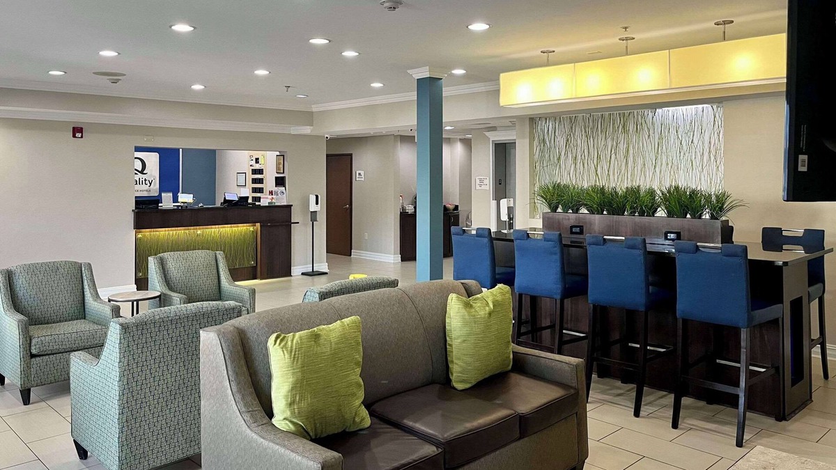 West Monroe Hotel | Quality Inn And Suites