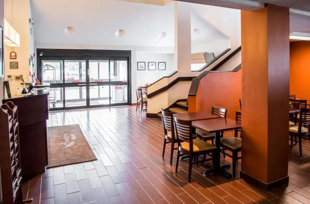Bridgeport Hotel | Quality Inn Bridgeport-Clarksburg