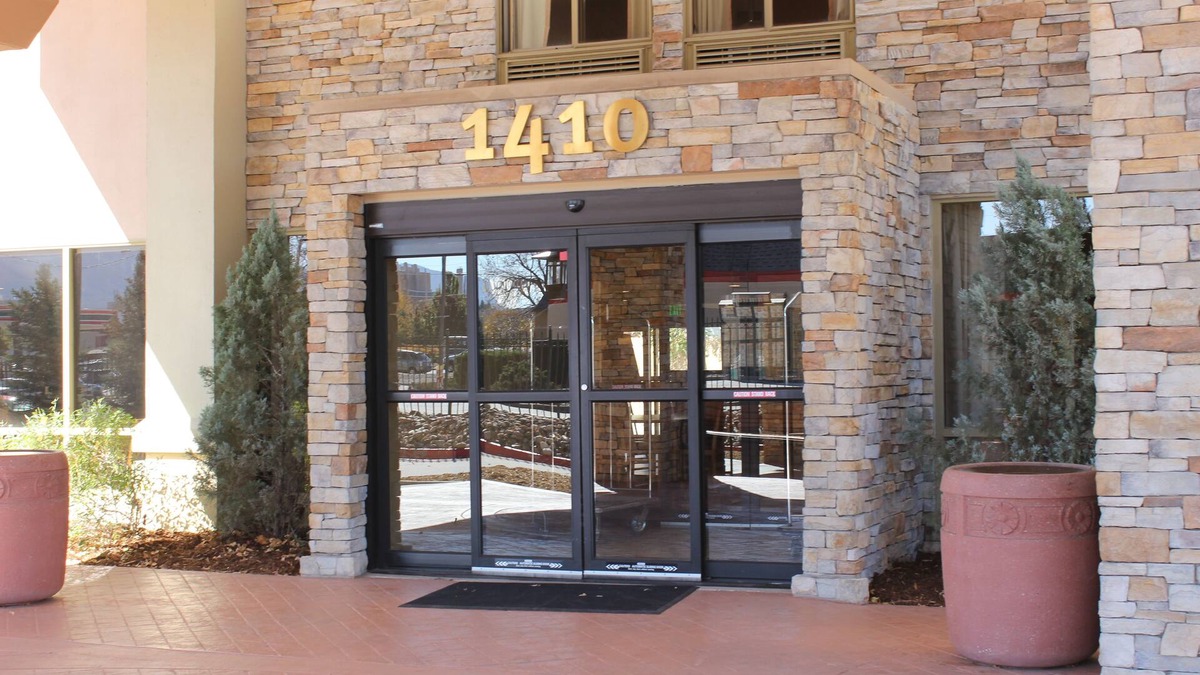 Central Colorado Springs Hotel | Quality Inn Colorado Springs South