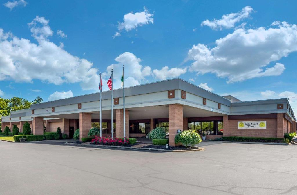 Clarksville Hotel | Quality Inn Exit 4