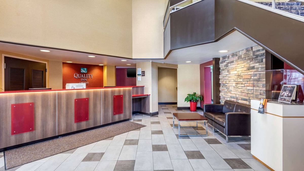 Falconer Hotel | Quality Inn Falconer - Jamestown
