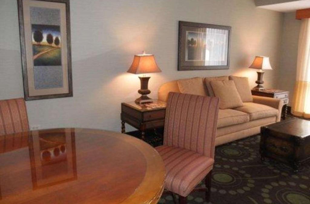 Airport Township Hotel | Quality Inn Florissant-St Louis