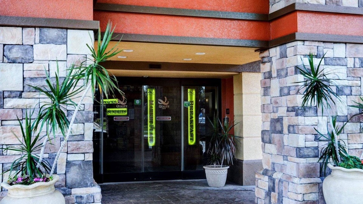 Fort Smith Hotel | Quality Inn Fort Smith I-540