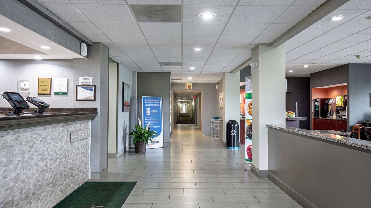 Holly Springs Hotel | Quality Inn Holly Springs South