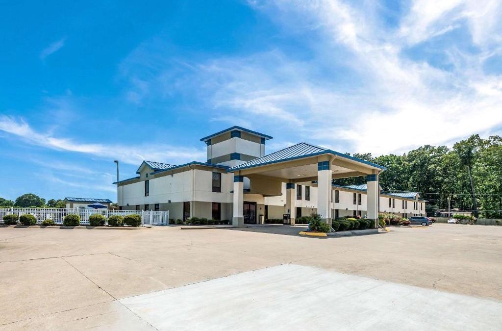 Jacksonville Hotel | Quality Inn Jacksonville near Little Rock Air Force Base
