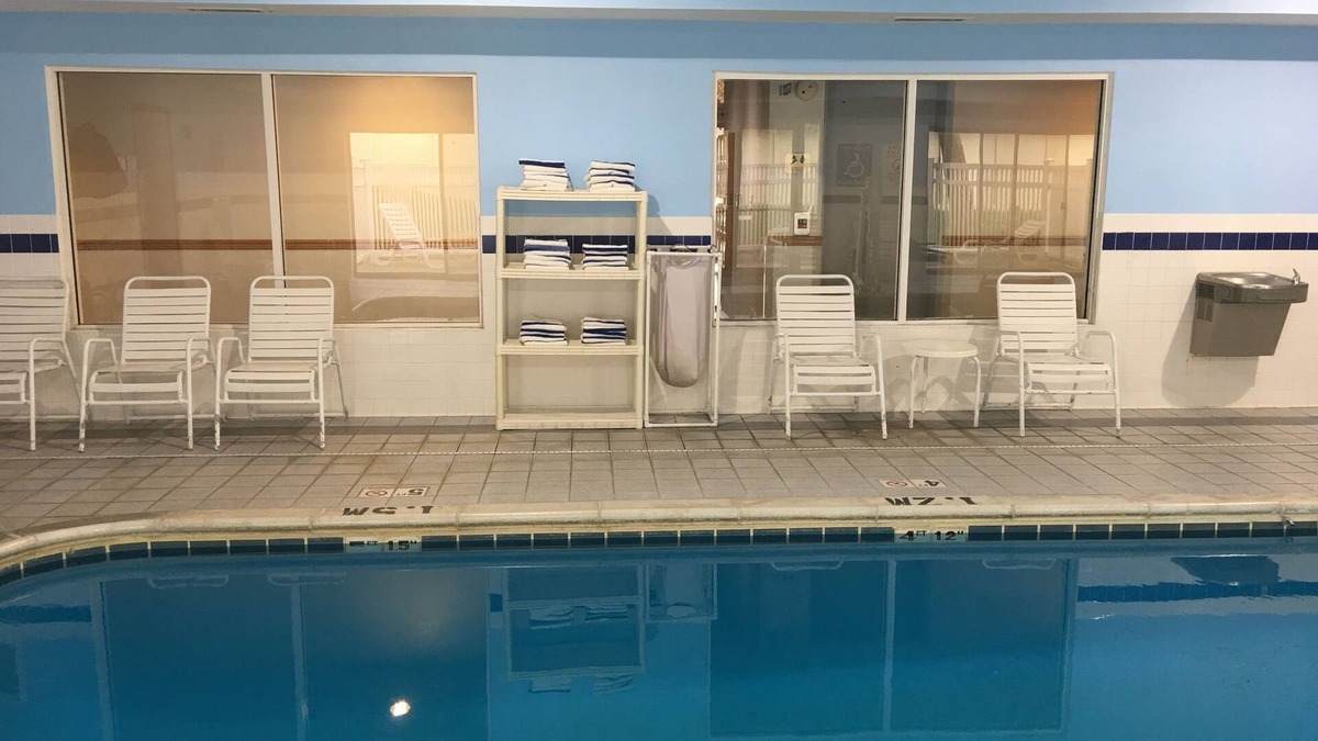 Kalamazoo Hotel | Quality Inn Kalamazoo near Wings Stadium