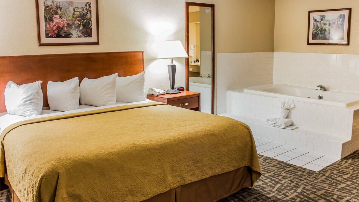 Kinston Hotel | Quality Inn Kinston Hwy 70