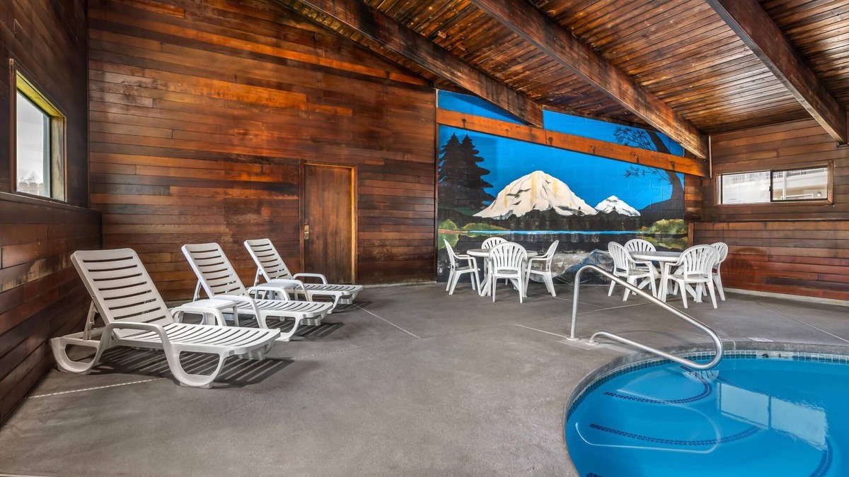 Klamath Falls Hotel | Quality Inn Klamath Falls - Crater Lake Gateway
