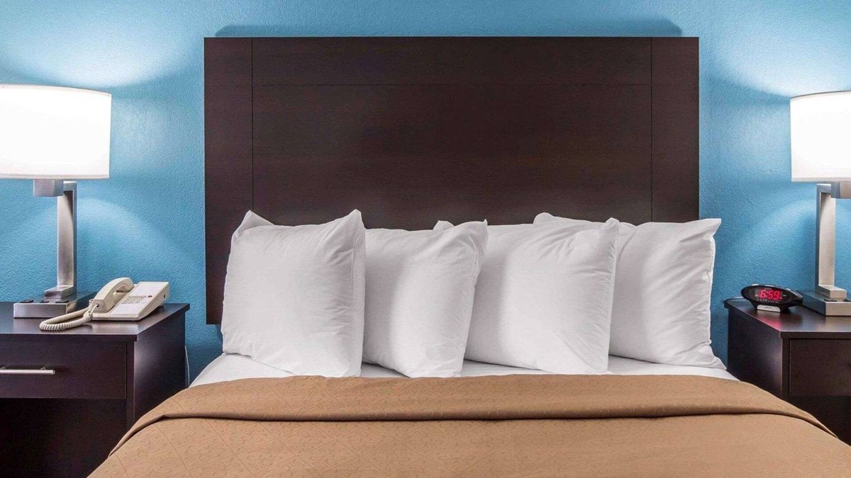 Macon Hotel | Quality Inn Macon West